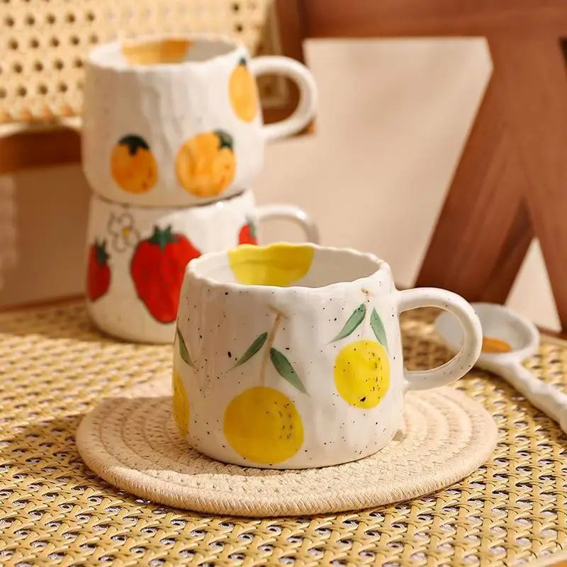 Taza de café de cerámica con superficie esmaltada, dibujo de frutas de caricatura, tazas para niños, taza de porcelana de fresa para niños