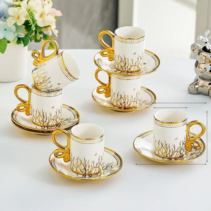 Juego de 6 piezas de tazas de espresso Set de té Retro Té de la tarde Tazas de café con platillos Juego de tazas para parejas Taza de hogar Creativa Juego de vasos Regalo