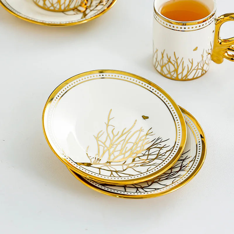 Juego de 6 piezas de tazas de espresso Set de té Retro Té de la tarde Tazas de café con platillos Juego de tazas para parejas Taza de hogar Creativa Juego de vasos Regalo