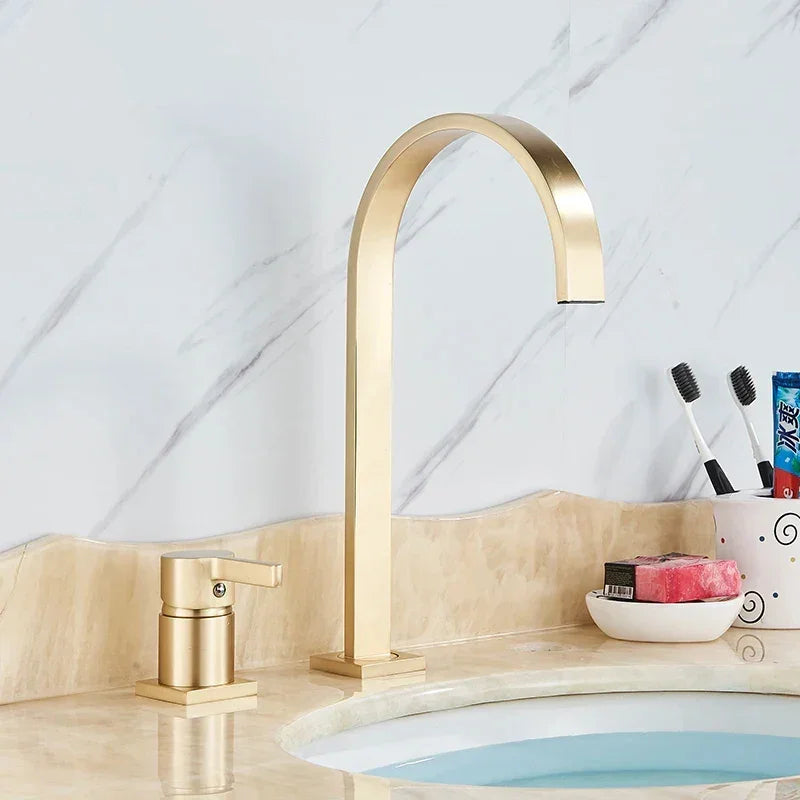 Canilla Dorada para Baño Monocomando