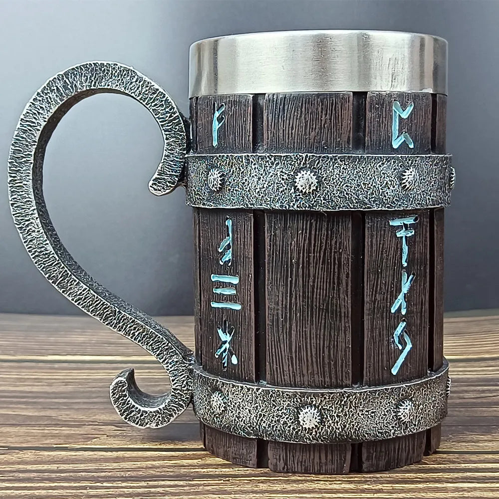 Jarra de cerveza de madera estilo barril, jarra de cerveza de acero inoxidable de gran capacidad, taza de café, copa de vino, metálica e aislada, como regalo para bar o fiesta